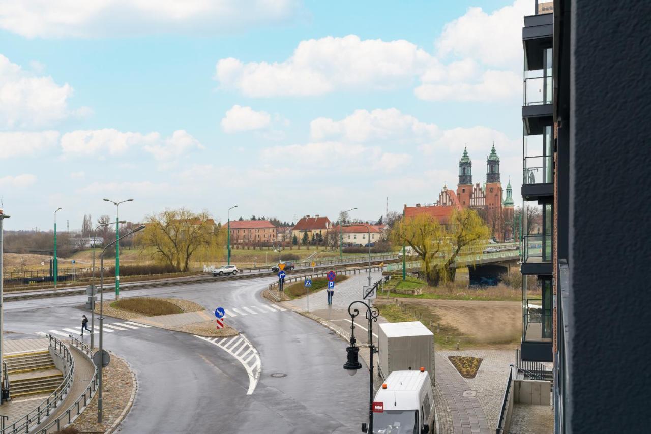 Apartments Poznan Chwaliszewo Residence With Free Garage By Noclegi Renters Exterior foto